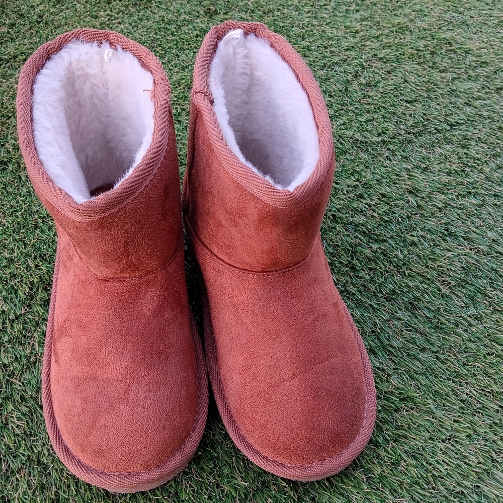 Cozy Brown Kids Boots